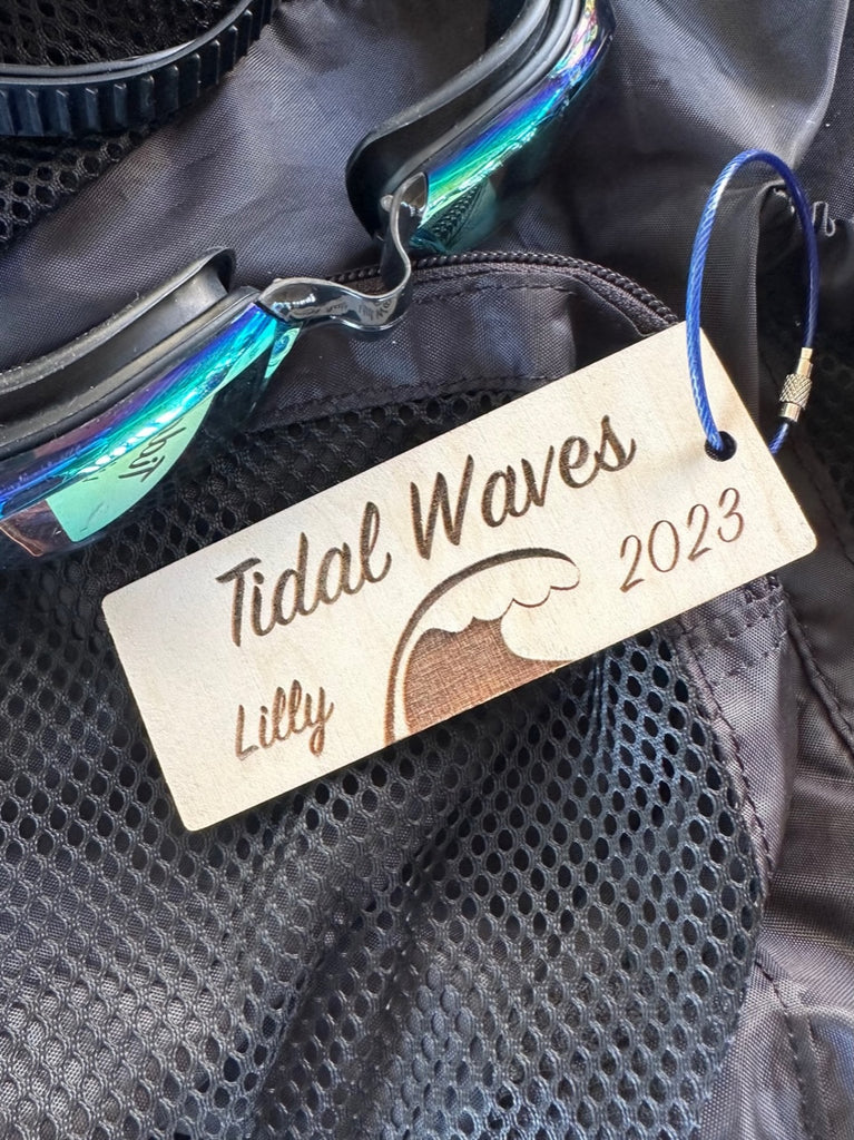 Tidal Waves Swim Ribbon Holder