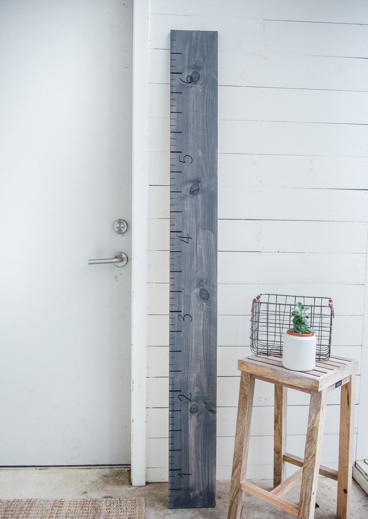 Weathered Gray: Wooden Growth Chart